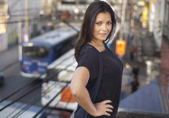Débora-Vilalba As mais belas jornalistas brasileiras