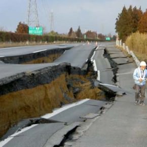 Japão reconstrói estrada destruída por terremoto em apenas 6 dias!